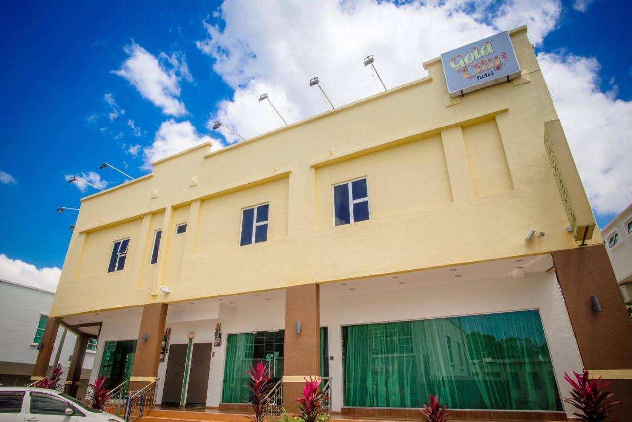 Gold City Hotel Malacca Bagian luar foto